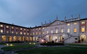 Villa Fenaroli Palace Hotel